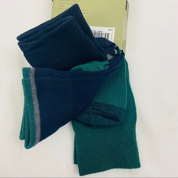 3 Pk Cabin with Snow Crew Socks Casual Goodfellow - Picture 5 of 7